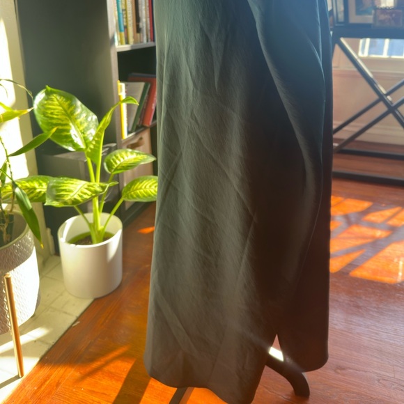 Universal Standard Diane Satin Midi Bias Skirt Deep Sea - Picture 6 of 8